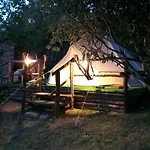 Yurta Con Uso Piscina E Vista Meravigliosa * Dicomano